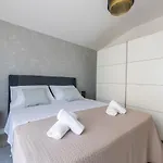 Διαμέρισμα Sisters - Free Parking Τρογκίρ