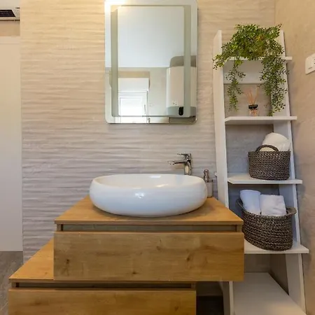 Sisters - Free Parking Apartment *