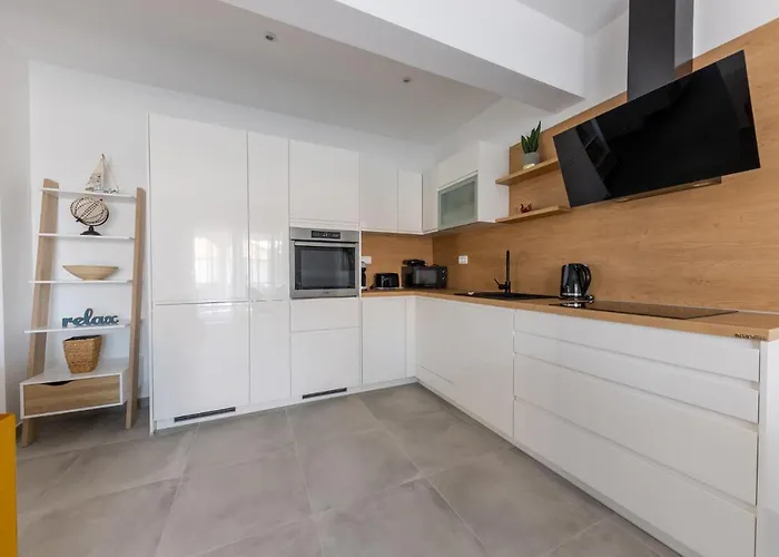 Sisters - Free Parking Appartement