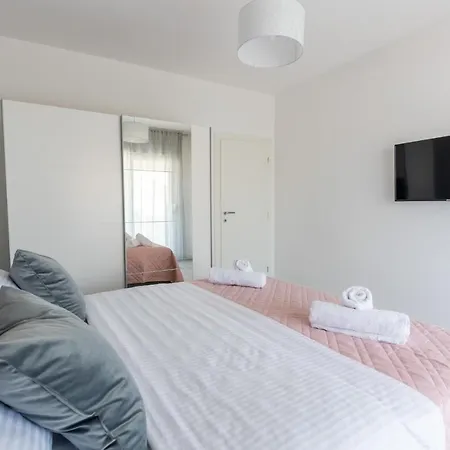 Sisters - Free Parking Apartament *